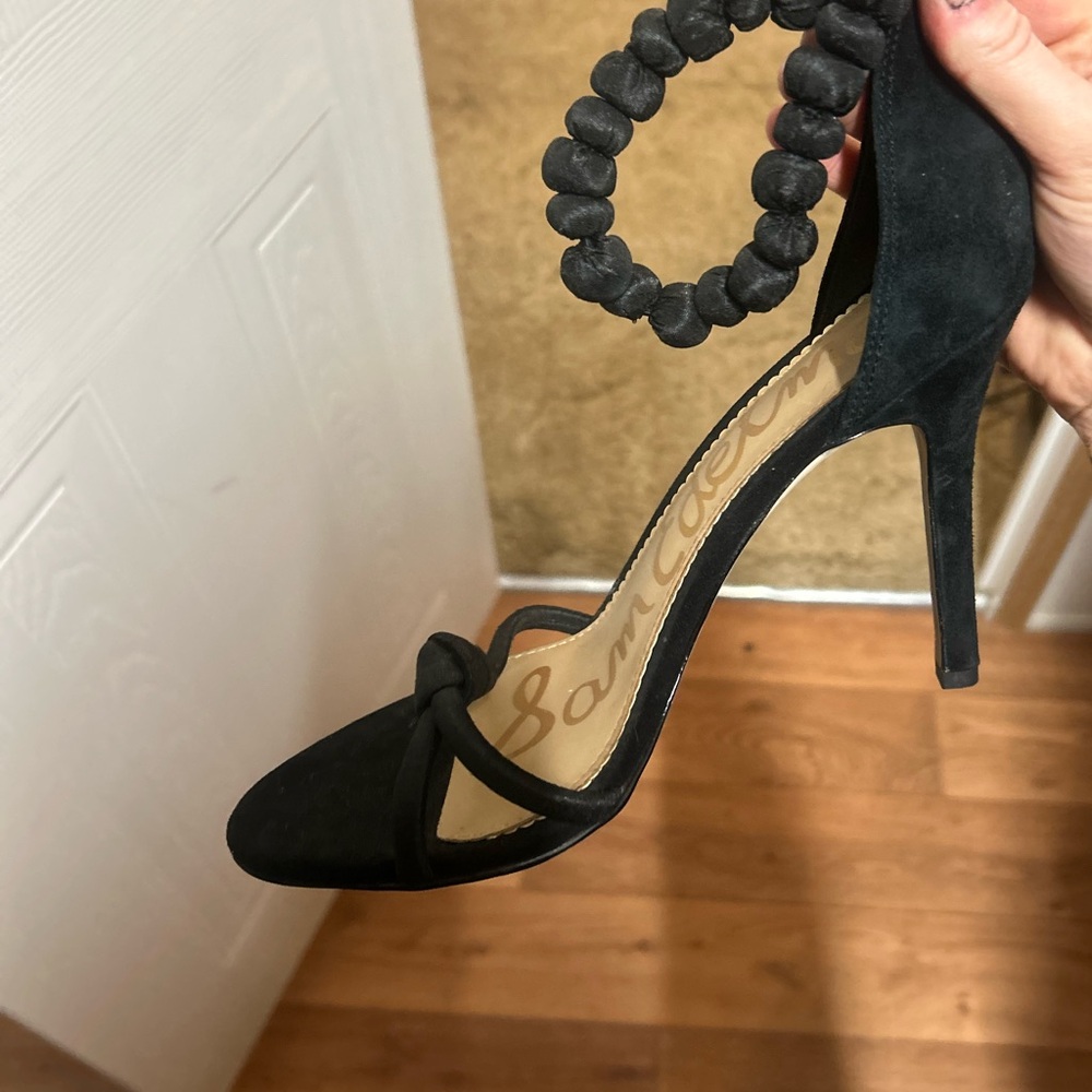 Sam Edelman Black Suede Knotted Toe Beaded Ankle Strap Heels